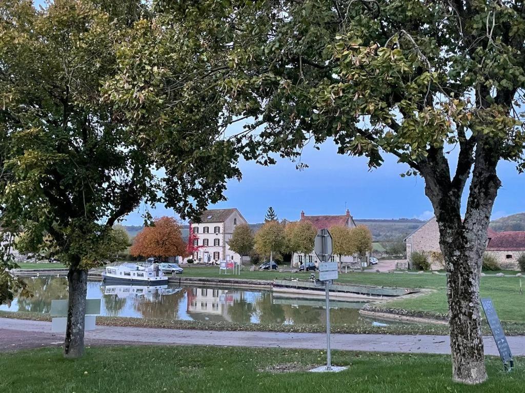 La Maison Du Canal Clamerey Buitenkant foto